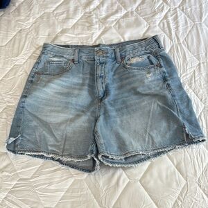 American Eagle Baggy Short